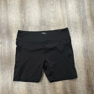 Black plus size bike biker shorts
Pockets